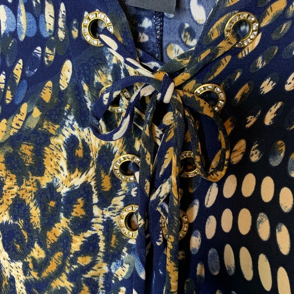 Chelsea & Theodore Blue Cream Modern Animal Print Top Women's Plus Size … - Picture 6 of 11